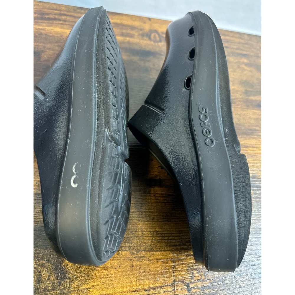 Oofos OOcloog Luxe Clog Womens Size 11 Mens 9 EU 42 Black Walking Recovery Shoes - Picture 9 of 13